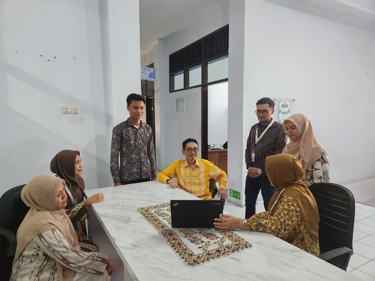 Layanan Bahasa
